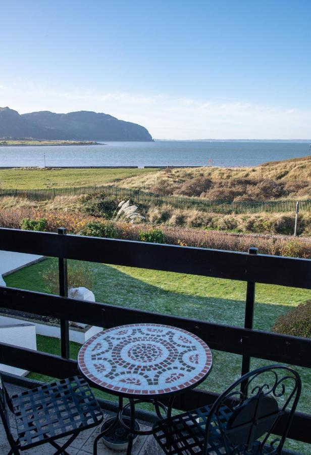 32 Deganwy Beach 외부 사진